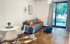 Apartment Powiśle with Garage